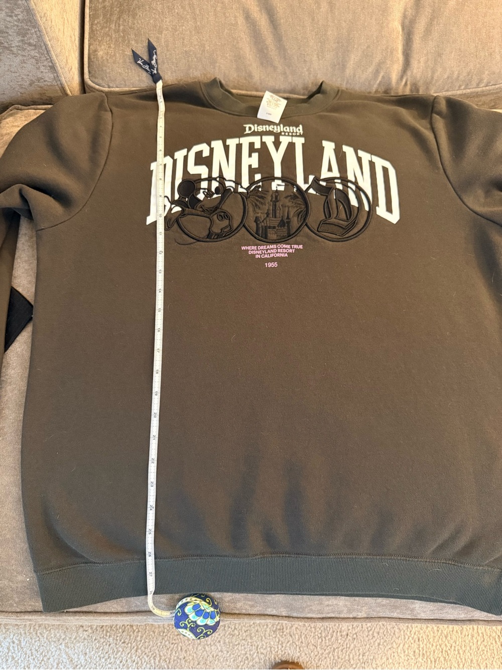Disneyland Graphic Crew Sweatshirt - Picture 5 of 7